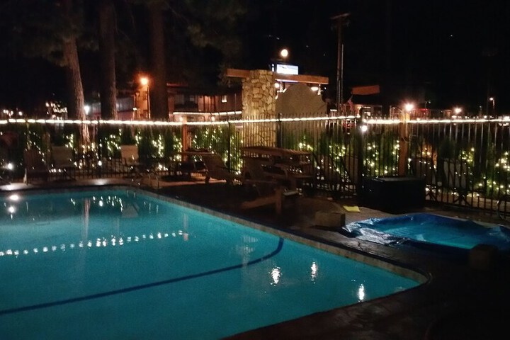 Hotel Exterior 813 of 828