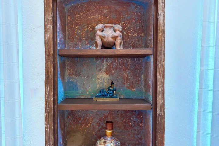 Room 5 of 52