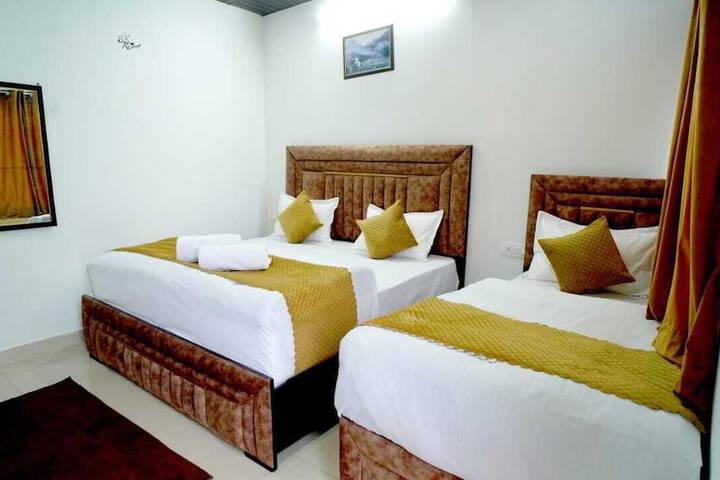 Room 7 of 29