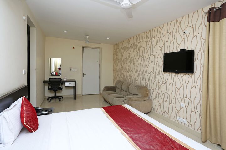 Room 18 of 21