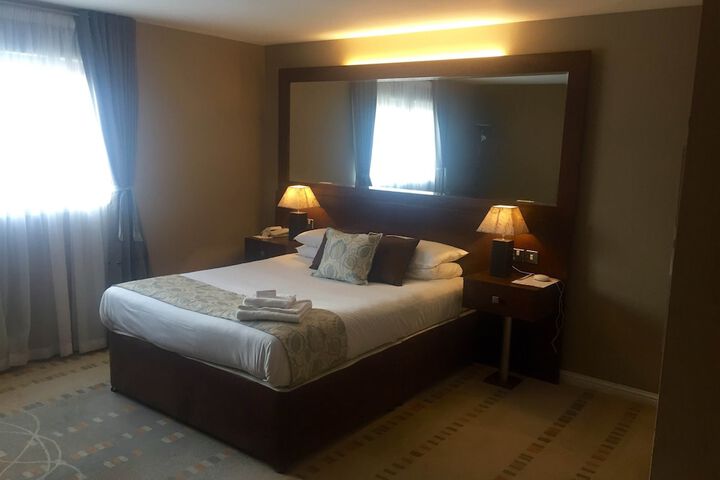 Room 10 of 71