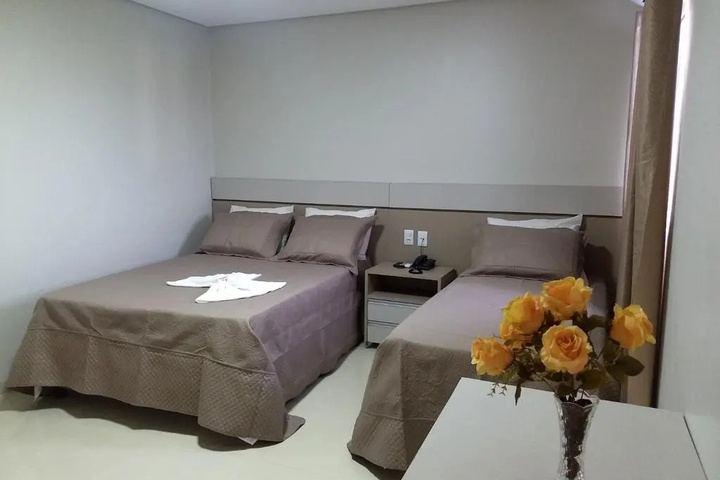 Room 4 of 22