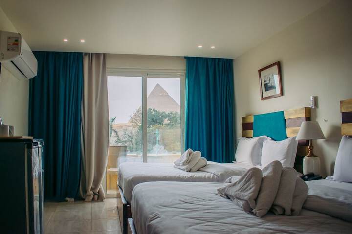 Room 14 of 112