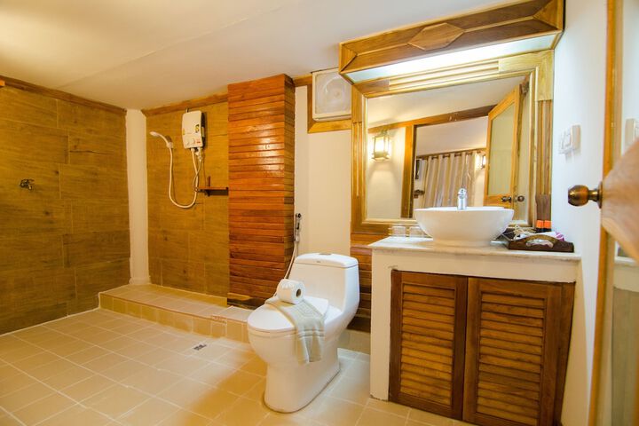 Bathroom Interior Photo
