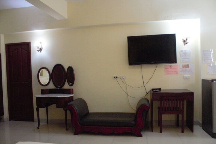 Room 34 of 60
