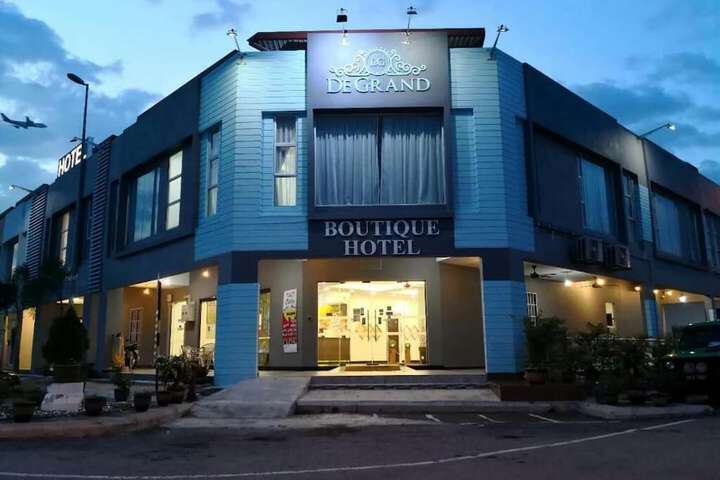 Image of PI GRAND HOTEL