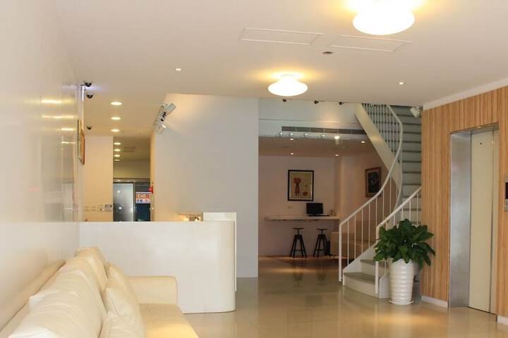 Hotel Interior 4 of 48