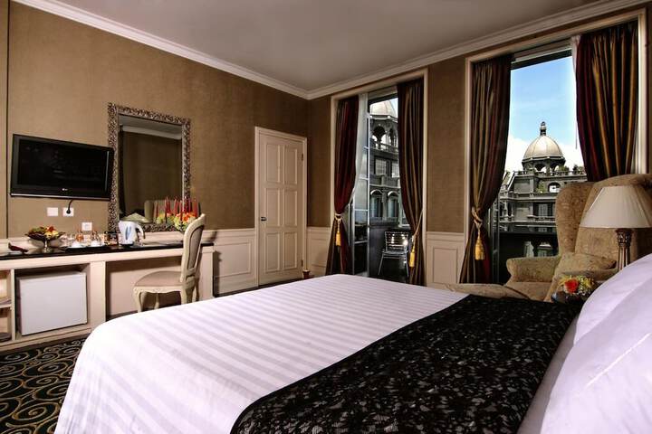Room 20 of 48