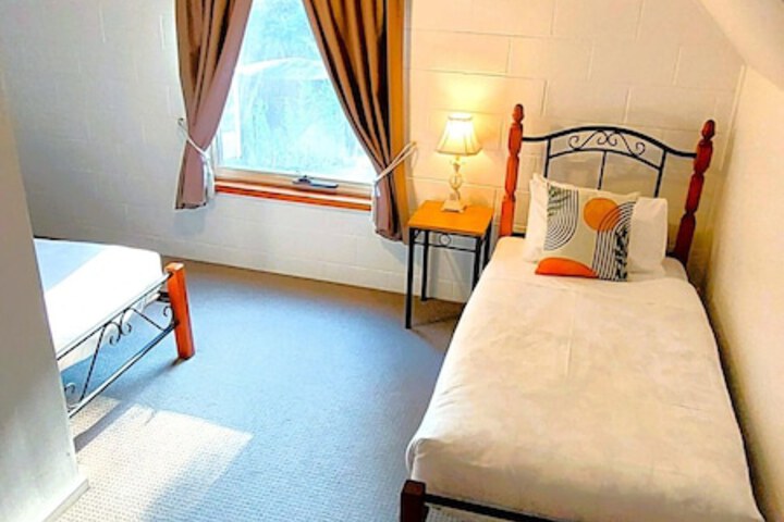 Room 7 of 59