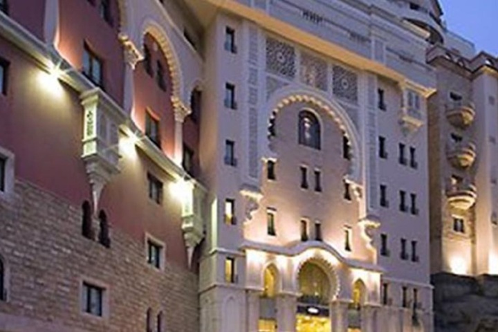 AL KHOZAMA MANAZEL AL AIN