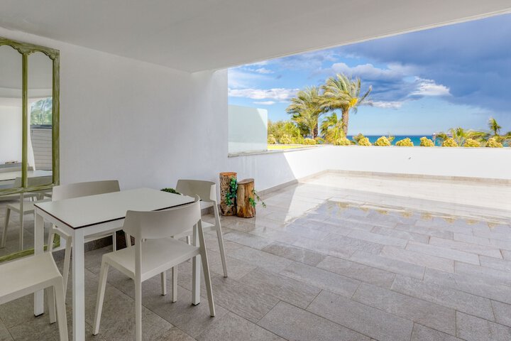 Terrace/Patio 33 of 77