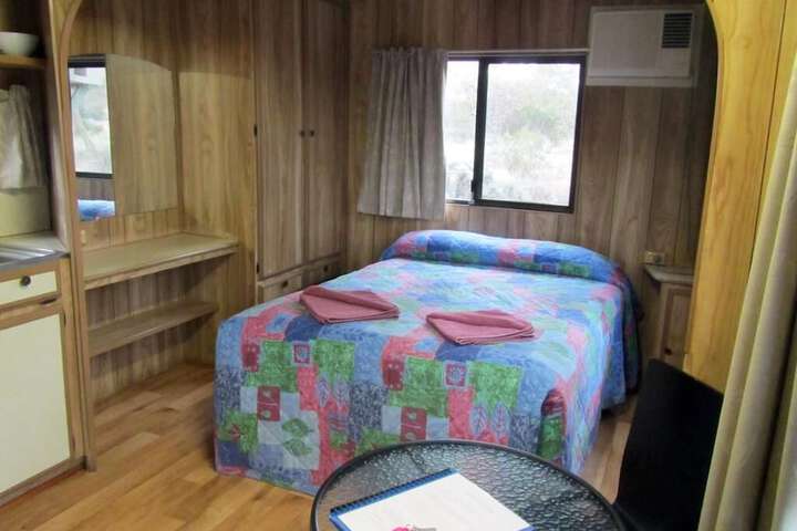 Room 7 of 26