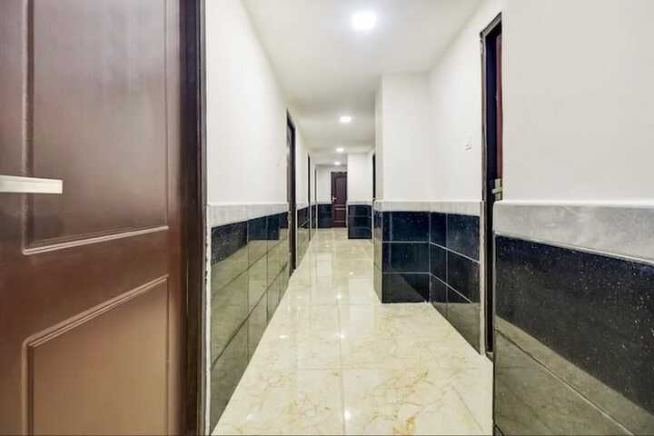 Hotel 8 of 16