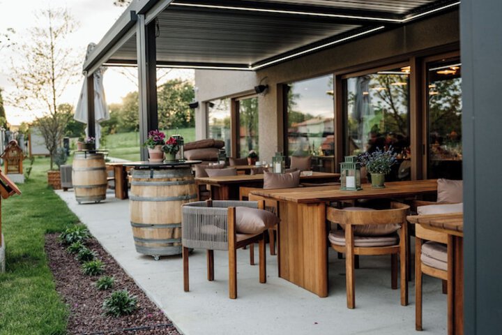 Terrace/Patio 33 of 76