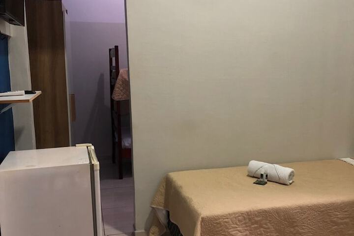 Room 9 of 34