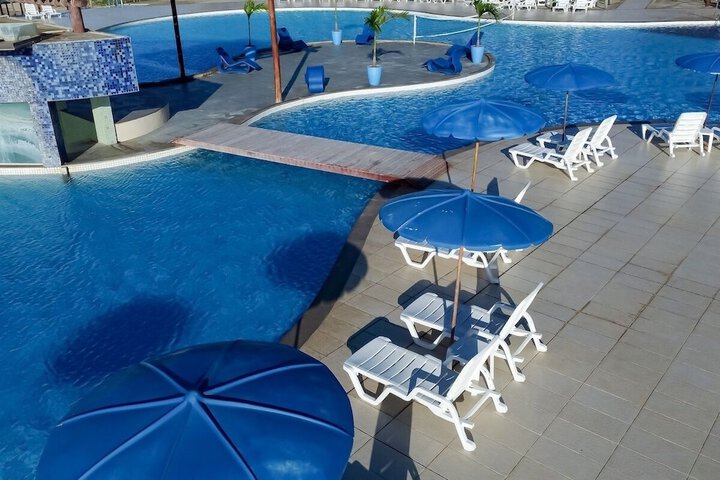Pools & Facilities