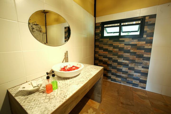 Bath Amenities