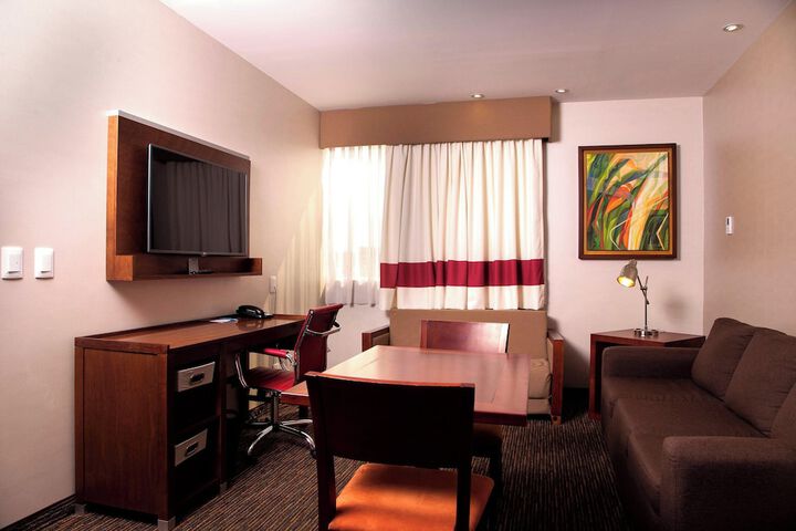 Room 20 of 74
