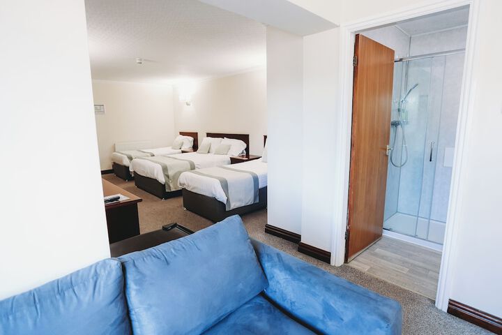 Room 20 of 64