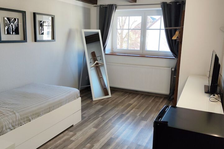Room 7 of 20