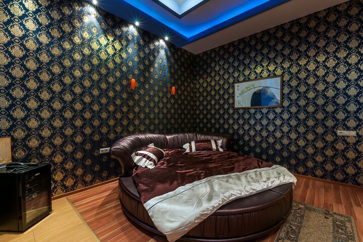 Room 13 of 57