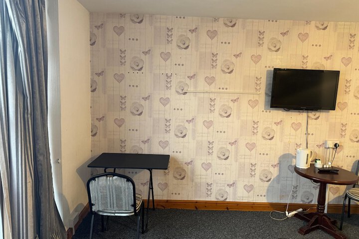 Room 61 of 156