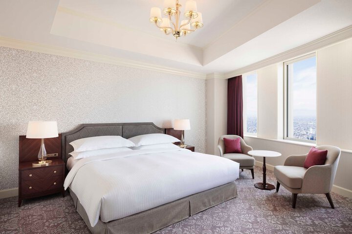 Room 26 of 183