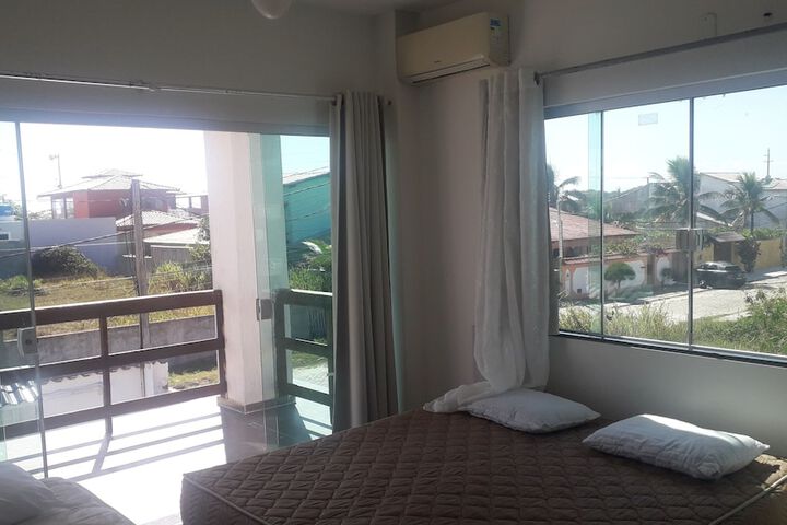 Room 8 of 104