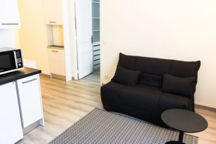 Room 10 of 10