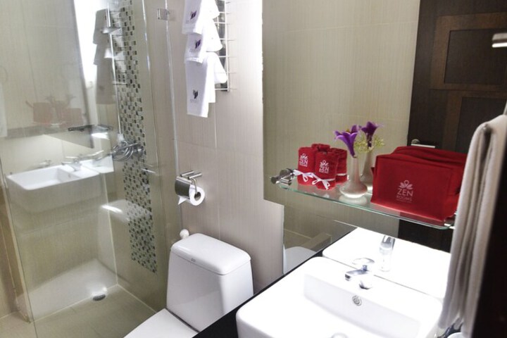 Bathroom Interior Photo