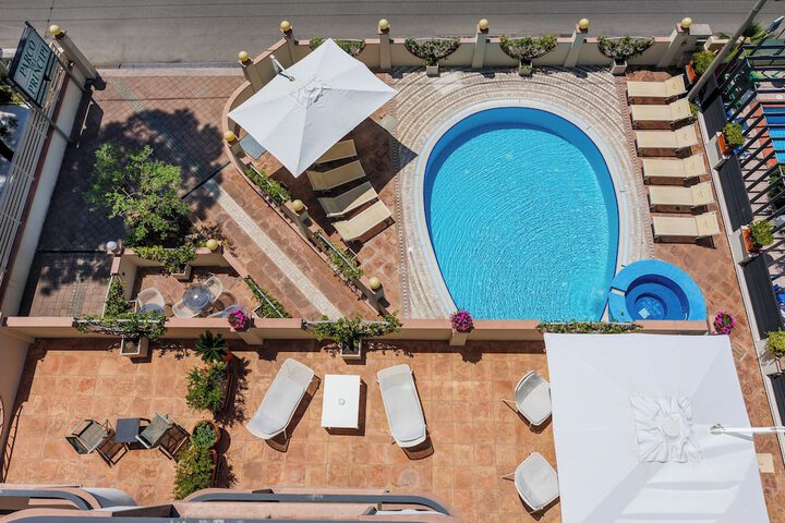 Hotel 77 of 77