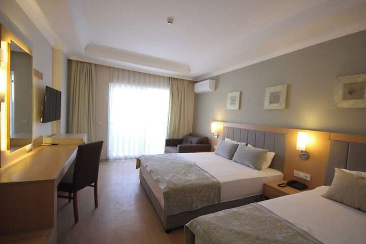 Room 7 of 29