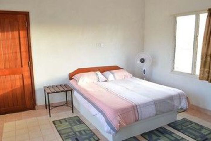 Room 4 of 26