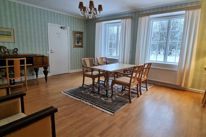 Room 20 of 50