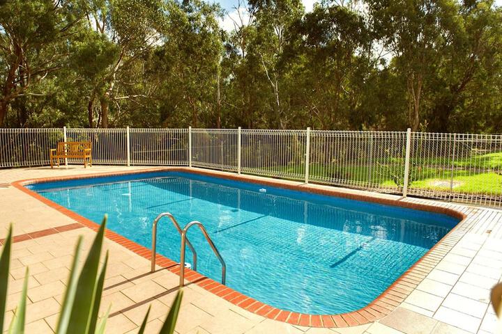 Pools & Facilities