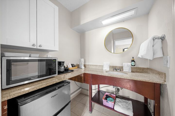 2 Double Beds (5 of 11)