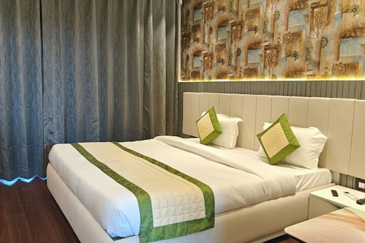Room 31 of 54