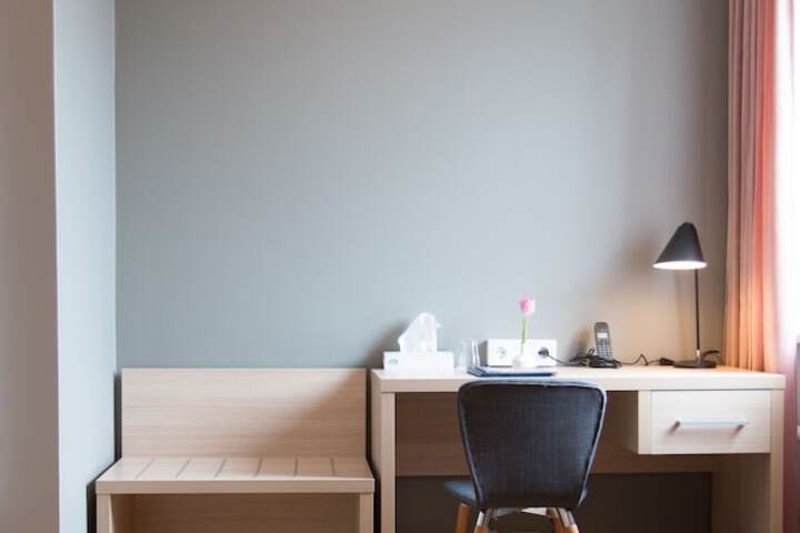 Room 20 of 92