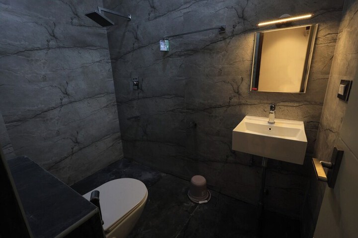 Hotel 16 of 38