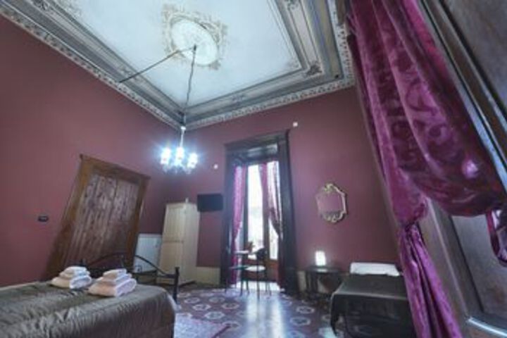 Room 36 of 72