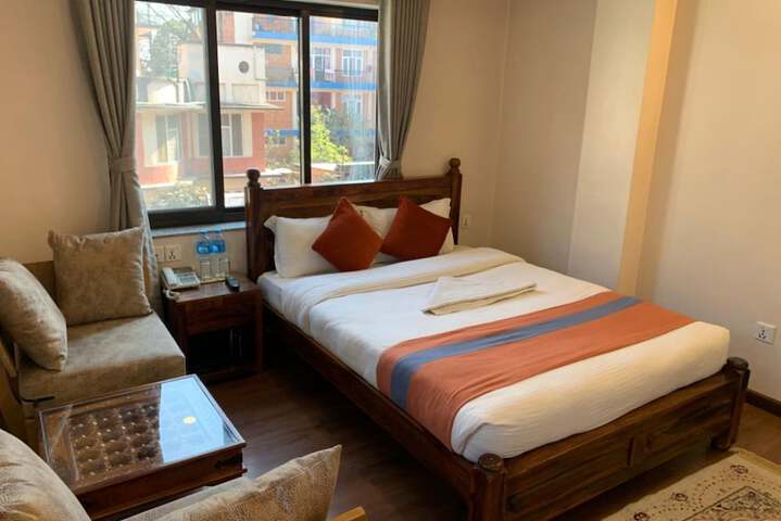Room 3 of 24