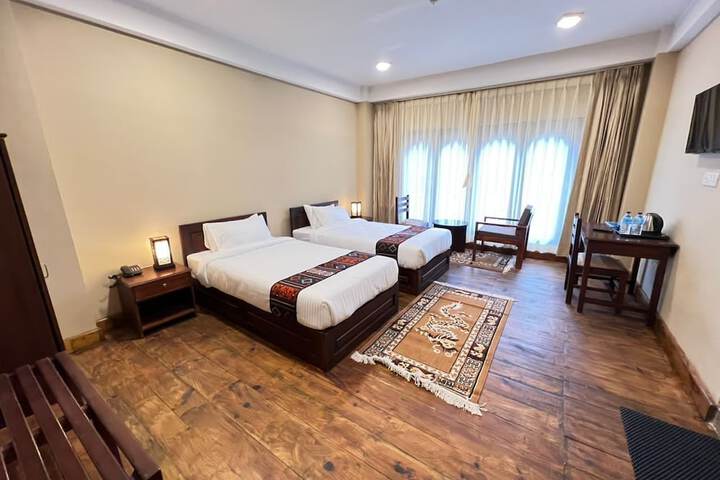 Room 5 of 29