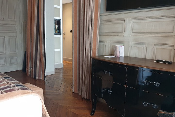 Room 74 of 101