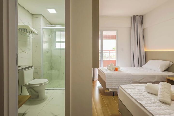 Room 15 of 33