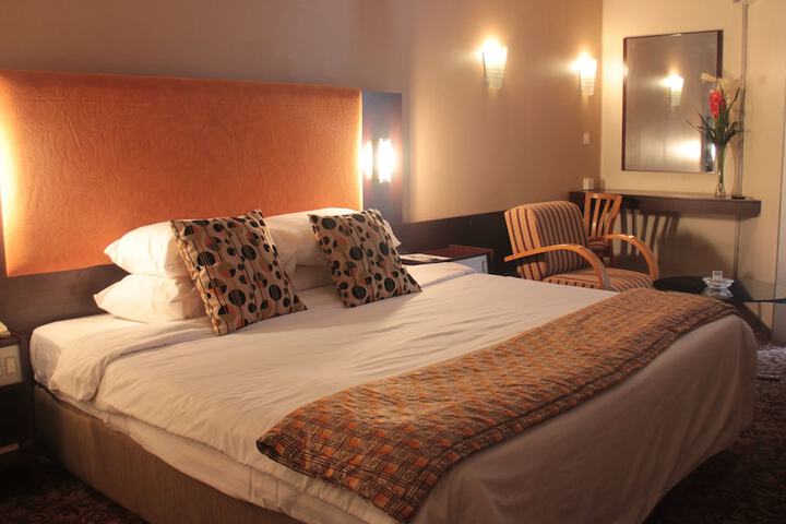 Room 5 of 45