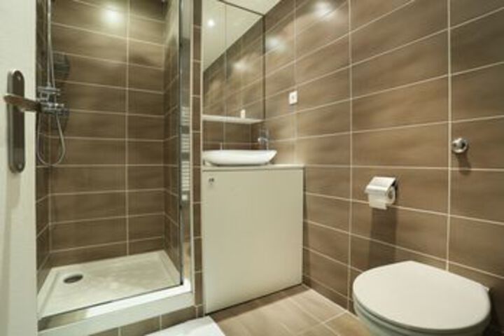 Room 3 of 45
