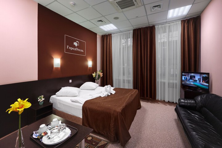 Room 8 of 49