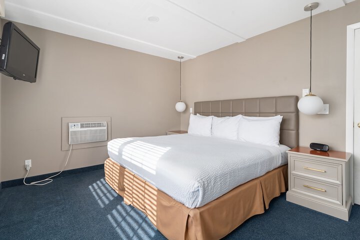 Room 5 of 39