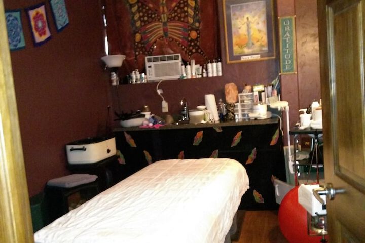 Room 44 of 58