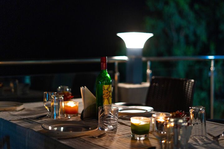 Dining 142 of 187